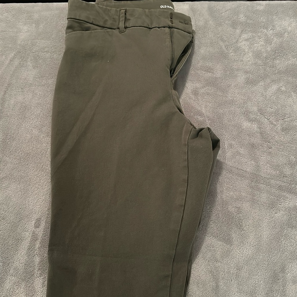 Old Navy high rise pixie style skinny jeans